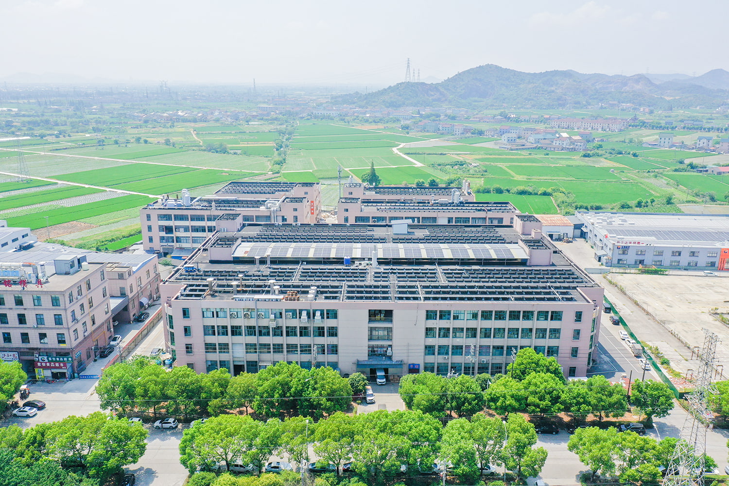 Nhà máy toàn cảnh